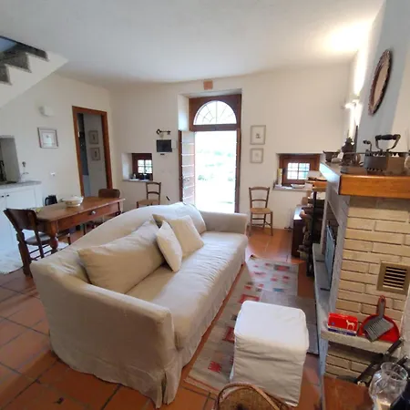 펜션 Ca' Del Livello - Retreat With Garden Overlooking Mountains