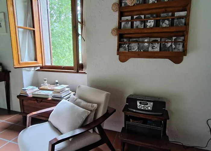 Fuga Romantica Di San Valentino In Un Angolo Intimo E Facile Da Raggiungere, Ca Del Livello Vi Accoglie Con Il Calore Del Camino E La Magica Atmosfera Del Luogo * Canzo